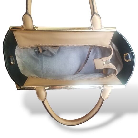 ⭐️ Michael Kors Medium Lana Suntan/Black Colorblock Leather Handbag - Picture 6 of 16